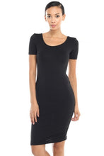 Scoop Neck Midi Dress (Black)